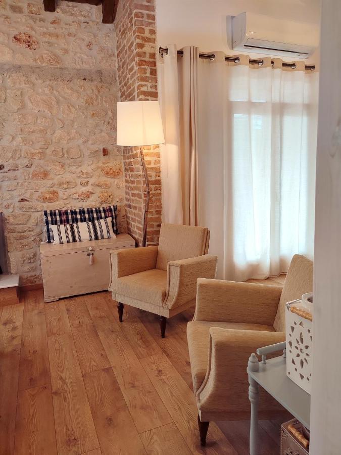 Habezeiko - The Vintage House Villa Afytos Bagian luar foto