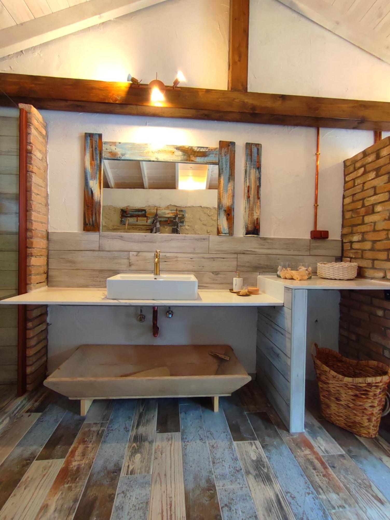 Habezeiko - The Vintage House Villa Afytos Ruang foto